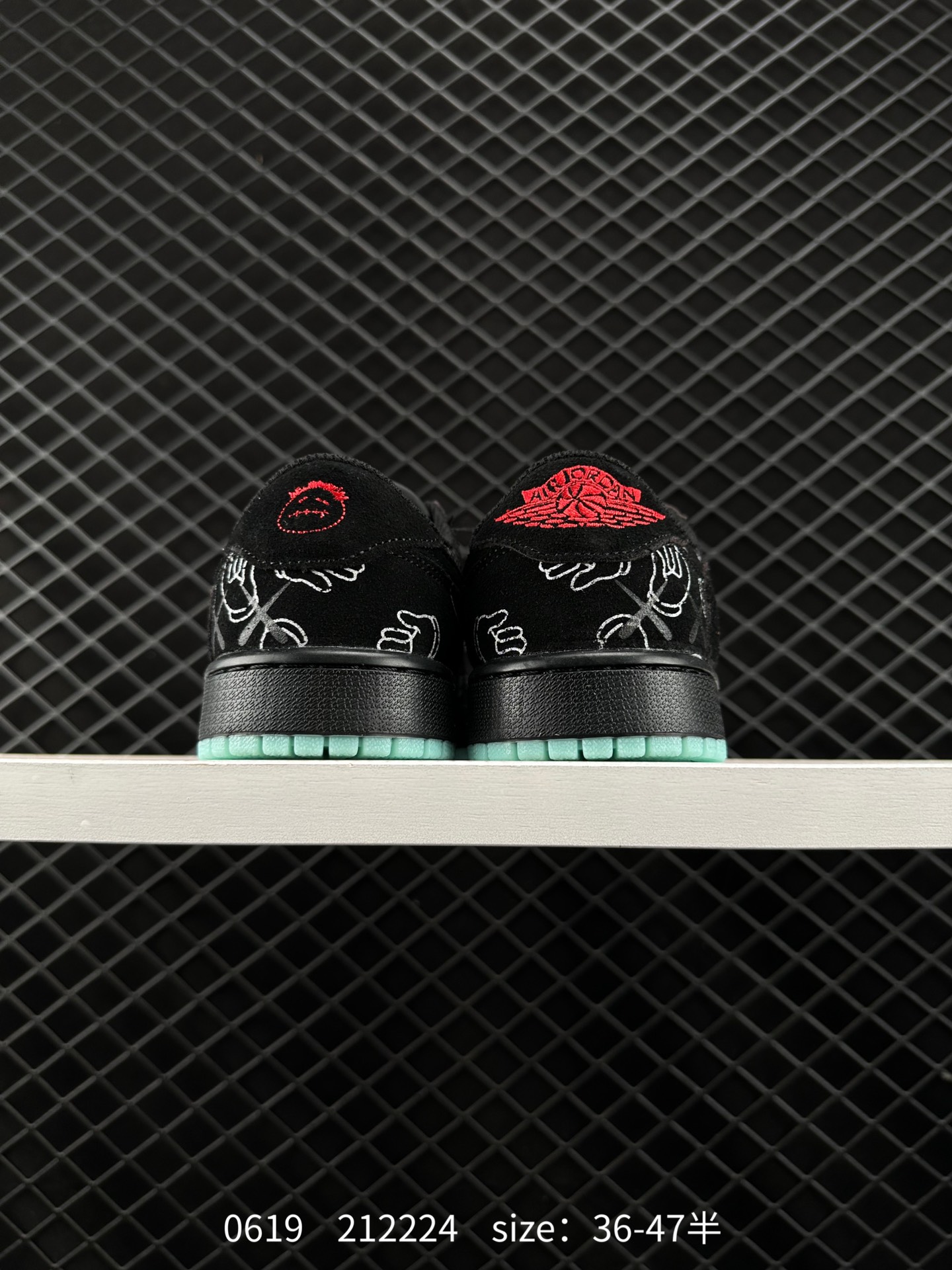 Nike Wmns Air Jordan 1 Low